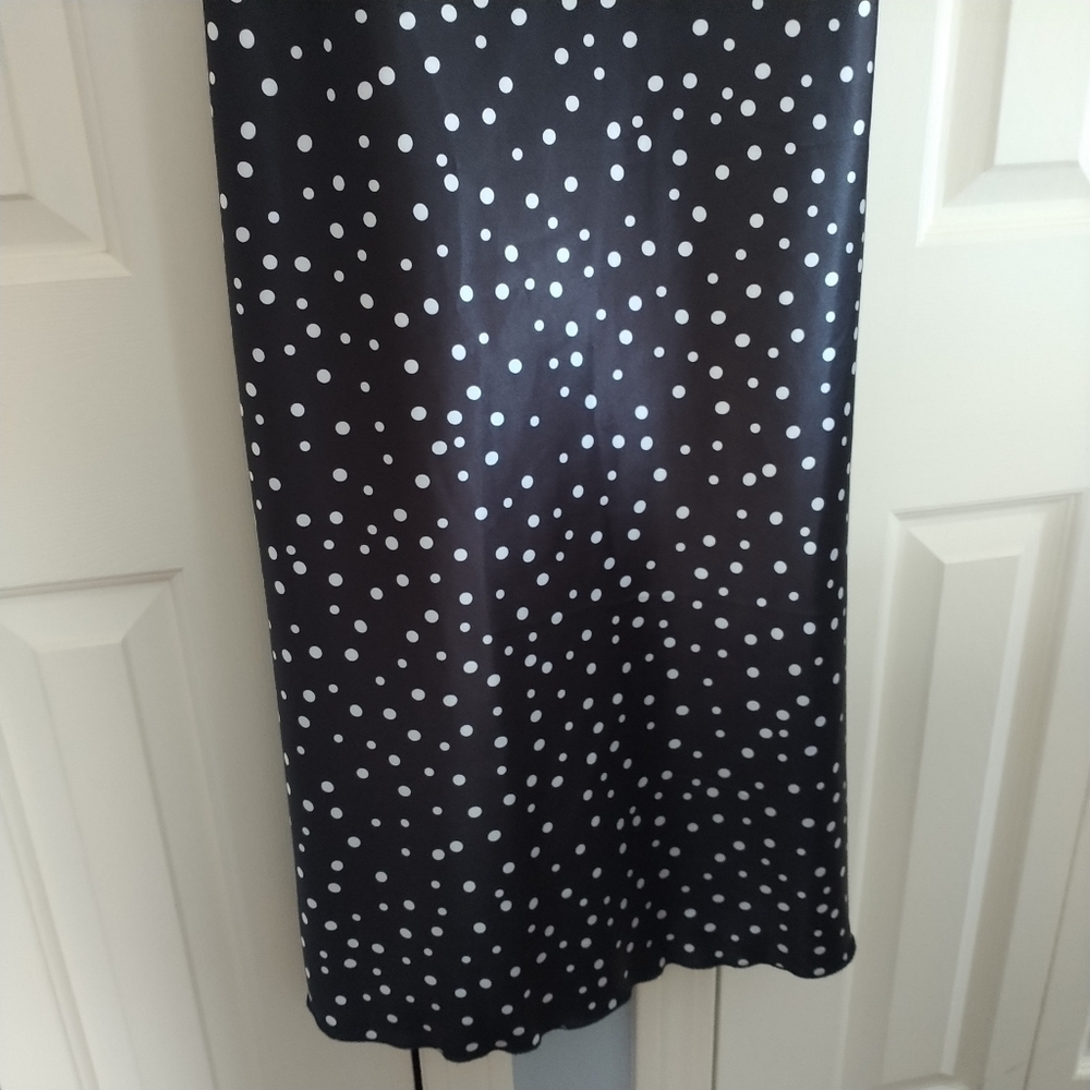 Bebe Satin Midi Silhouette Black & White Polka Dot Dress M - Picture 4 of 11